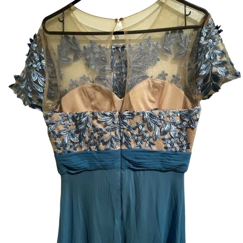 JS collections embroidered illusion gown size 8 - Picture 5 of 6